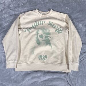 Taylor Swift 1989 Sweatshirt Adult Small Music Yellow Flaws READ!